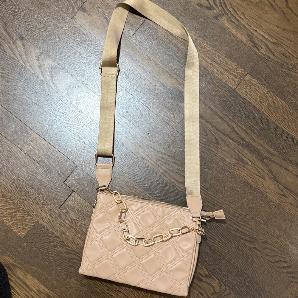 Elegant Beige Quilted Crossbody Bag